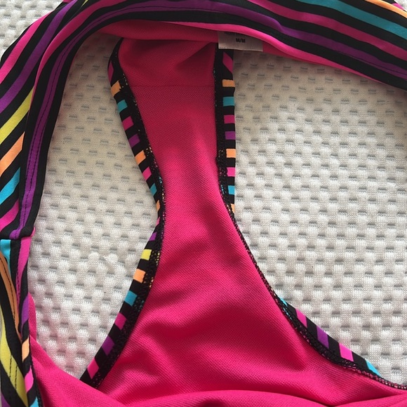 Swimsuit - Picture 5 of 6